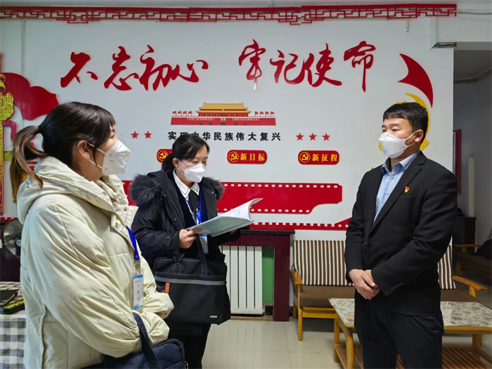 8.博湖县纪委监委第二纪检监察室、第二纪检监察组联合成立“四风”督查专班，采取“明察+暗访”“突击+抽查”方式，完善监督机制，深入各驻在单位进行监督检查，从“单兵作战”转为“联合作战”。（博湖县纪委监委  郭盛男 摄）.jpg