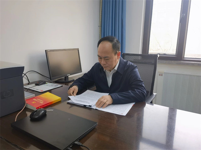 朱守营.jpg