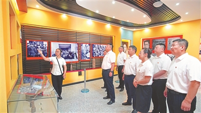 wKinm2bPZNqAIeHdAAFyNt3UY0c482.jpg