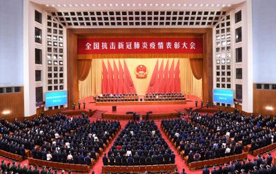 习近平:我们要在全社会大力弘扬伟大抗疫精神